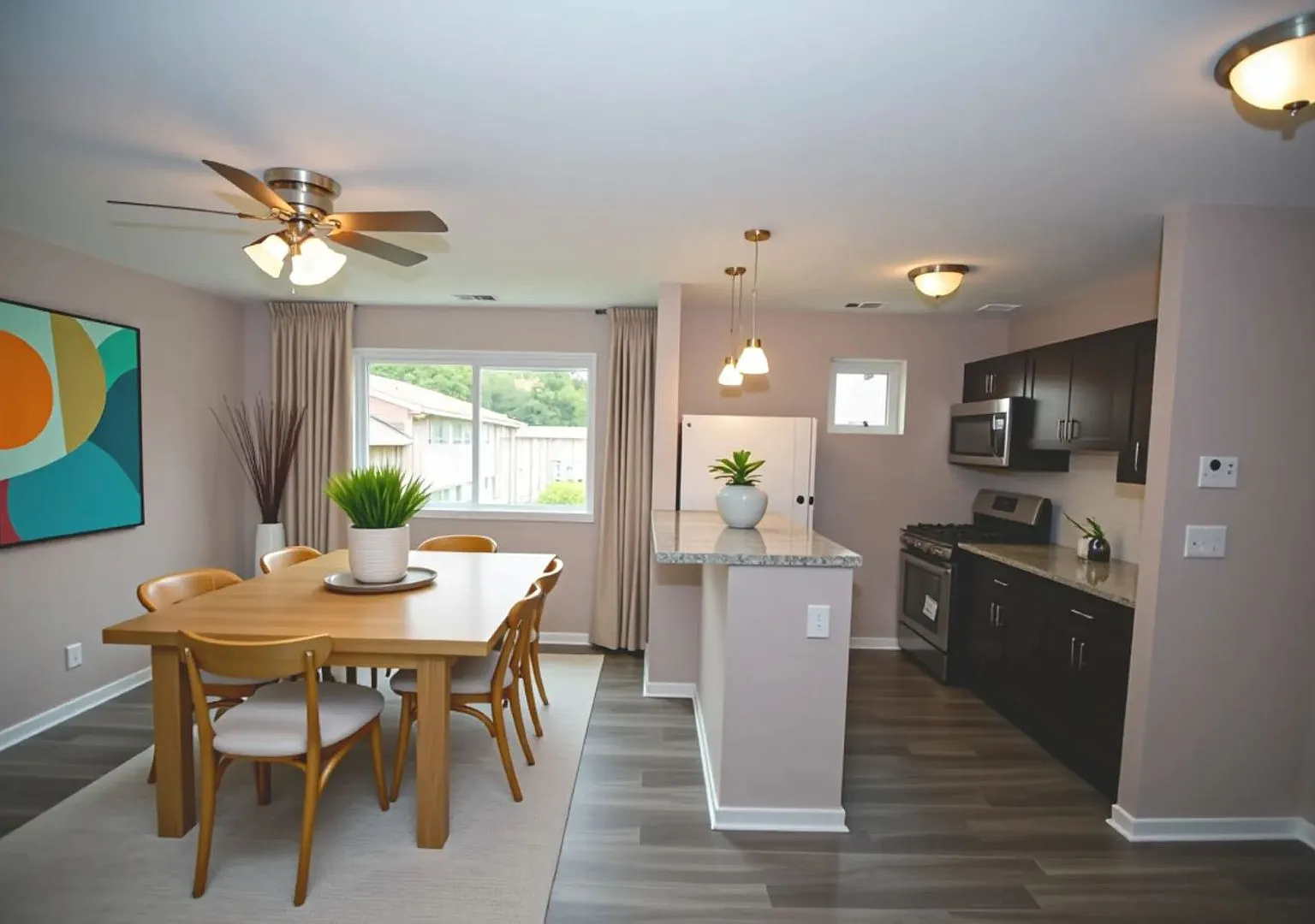 812 Nat Ct — Photo 1
