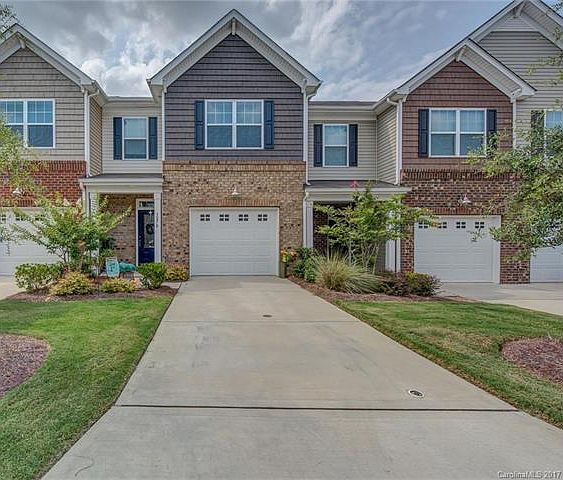 1st image of 3270 Yarmouth Ln #18
