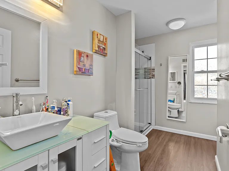 1528 Woodroyal East Dr — Photo 29