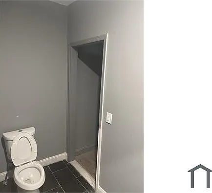 176 W Seymour St #1 — Photo 8