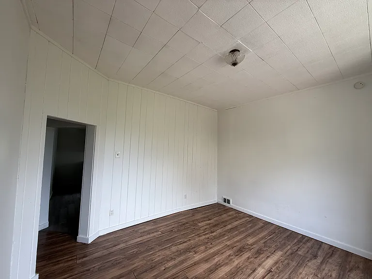 3922 Vinceton St — Photo 11