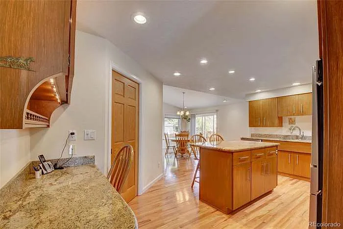 409 S Alkire St — Photo 4