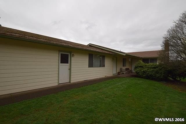 2nd image of 4445 Campbell Dr SE