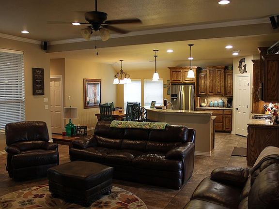 4th image of 5807 Pedernales Dr