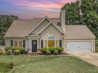 3604 Still Oaks Ct NW, Concord, NC 28027