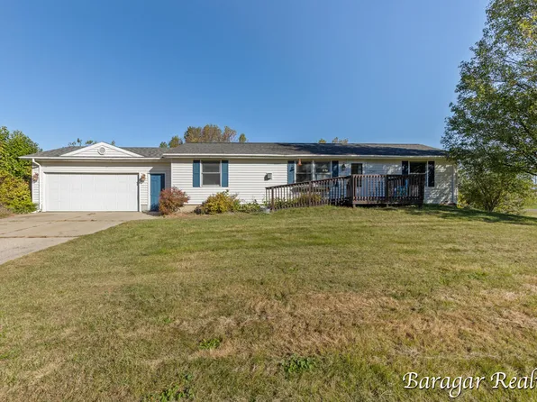 7361 W Orchard Cir, Fremont, MI 49412