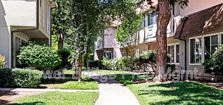 8812 Sawtelle Way #C — Photo 3
