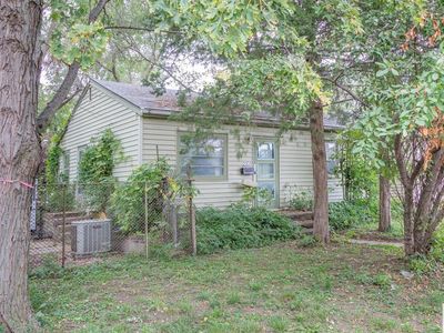 2201 Geneva St, Sioux City, IA, 51103