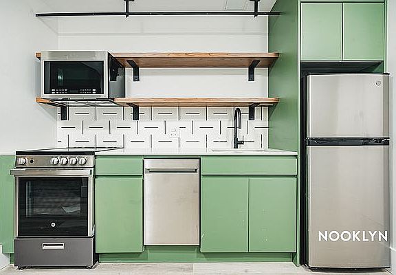 3rd image of 1510 Gates Ave #503