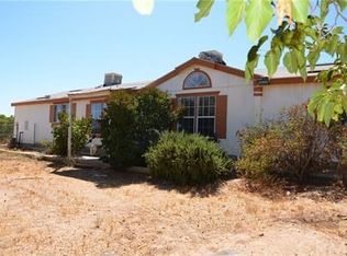 11121 Densmar Rd, Oak Hills, CA 92344