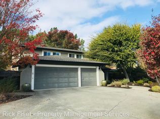 42 Horseshoe Ct, Walnut Creek, CA 94596
