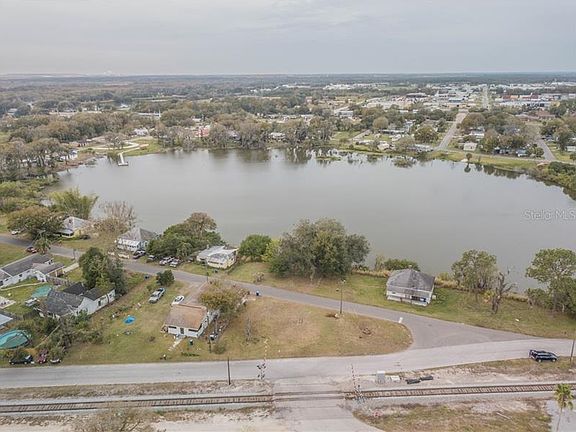 5th image of 610 NW Phosphate Blvd