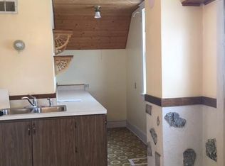 2568 S Lenox St, Milwaukee, WI 53207