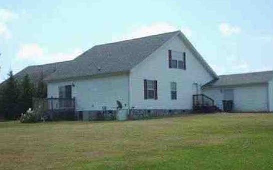 2nd image of 1038 Pocono Pl