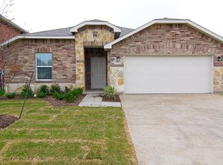 627 Denali Dr, Arlington, TX 76002