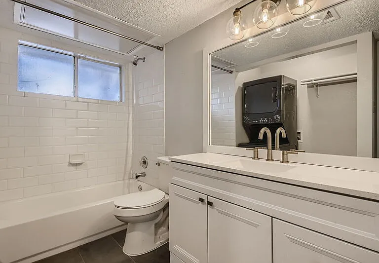 1015 E Yager Ln #141 — Photo 19