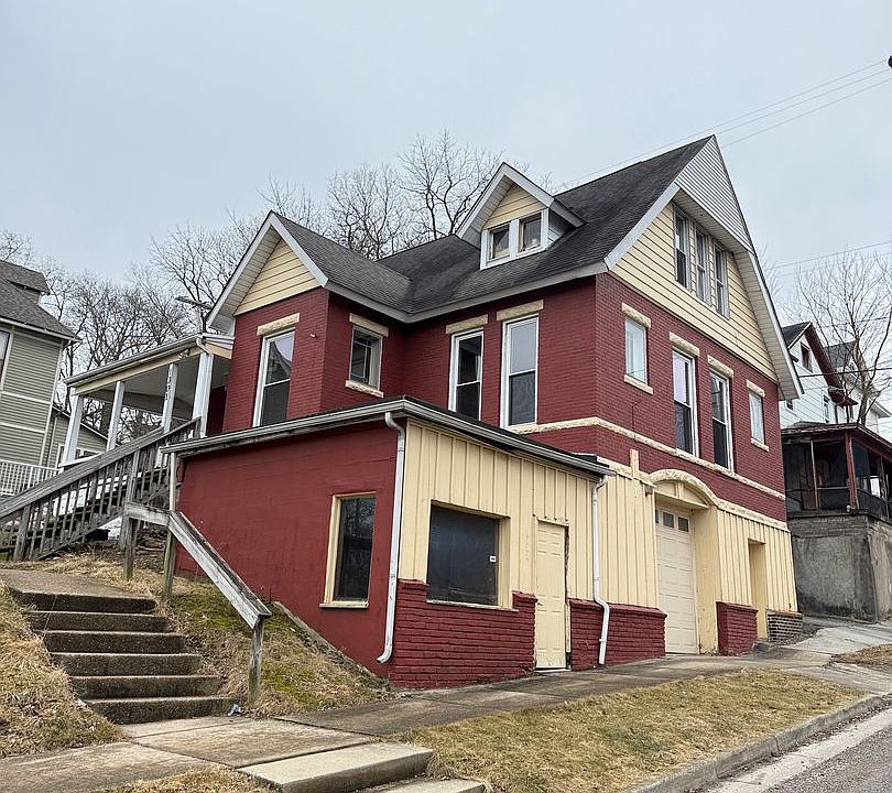 1st image of 1301-1307 Columbia St #1