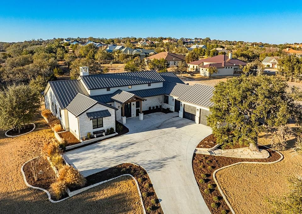 1st image of 4104 Stonecreek Dr