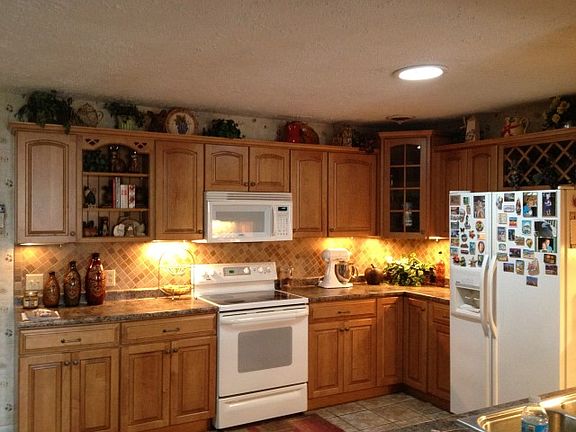 2nd image of 44 Northwood Dr