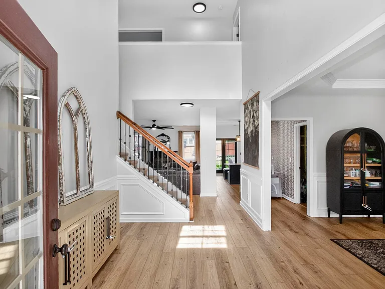 4000 Corey Ct — Photo 4