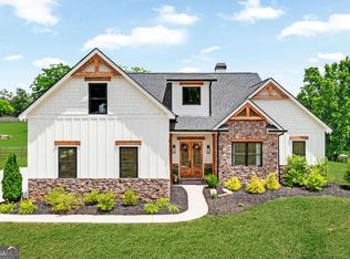856 Ferguson Pl, Dallas, GA 30132