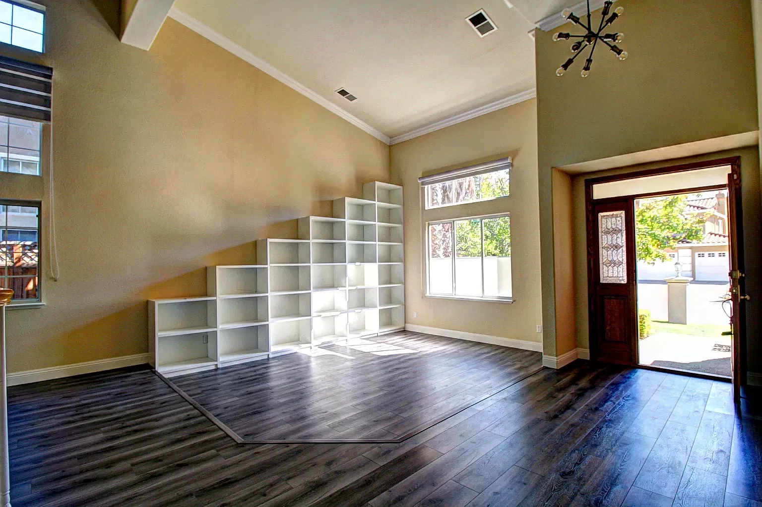 5 bed, 3112 sqft, $6,800 — Photo 4