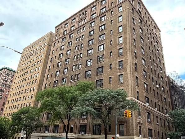 789 West End Avenue image 15 of 16