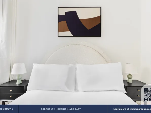 246 East 53rd Street image 10 of 19