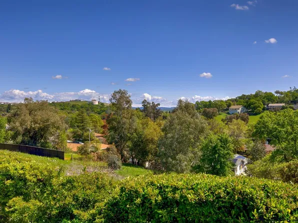 3179 Stardust St, Rocklin, CA 95677