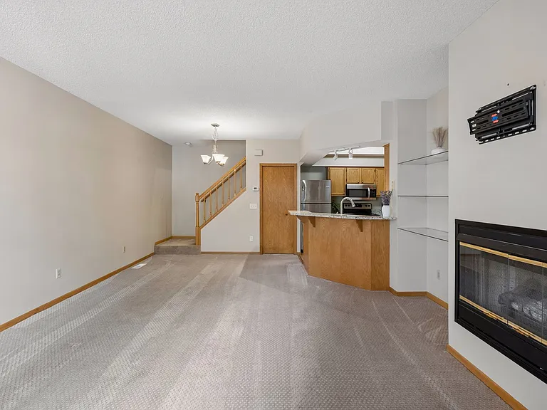 10934 Highland Rd — Photo 10