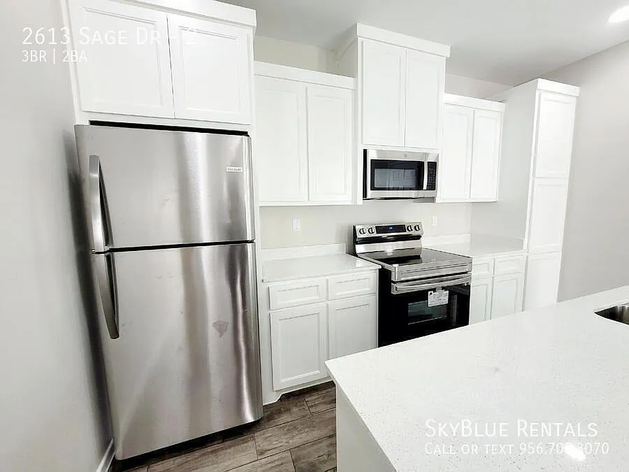 "Spacious 3-Bed, 2-Bath Oasis at 2613 Sage Dr, Weslaco - Your Perfect Home Awaits!" — Photo 3