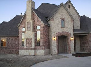 171 Amelia Ln, Aledo, TX 76008