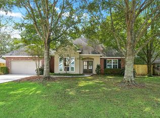 2045 White Myrtle Dr, Madisonville, LA 70447