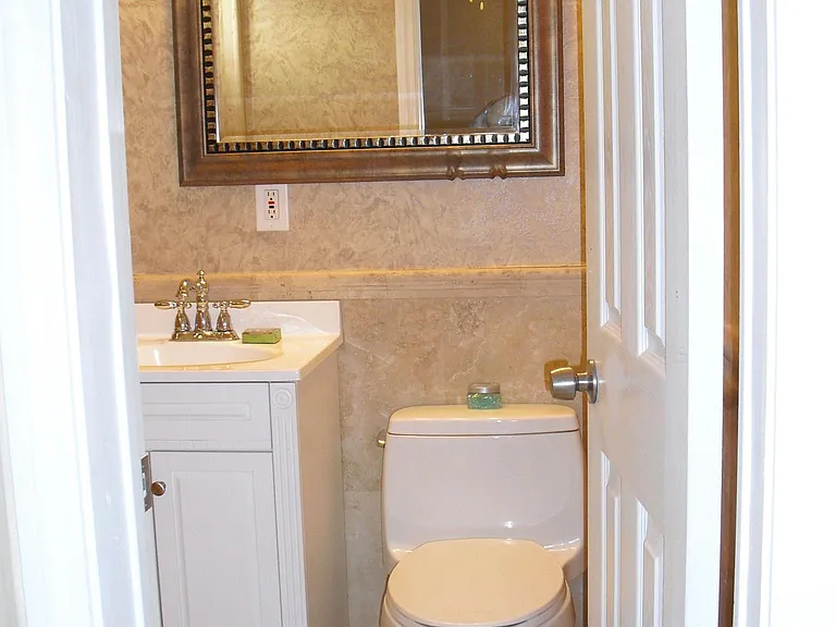 206 Orange St #A — Photo 2