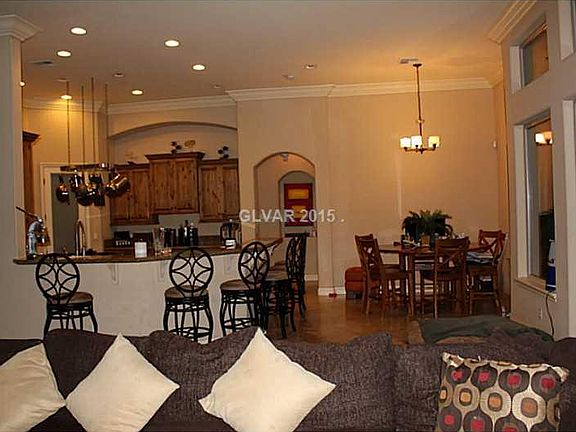 5th image of 231 W Delamar Dr