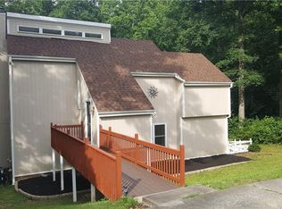 107 Devon Rd, Jamestown, NC 27282