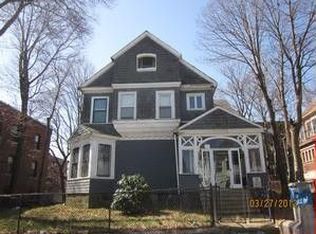 10 Wayne St, Boston, MA 02121