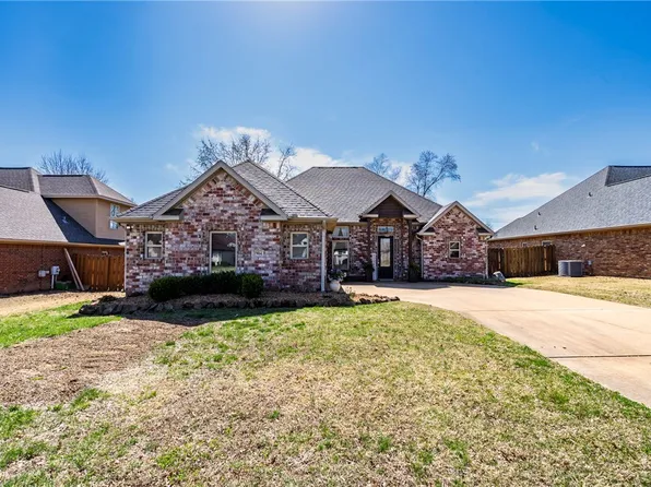 1904 W Morter Pl, Rogers, AR 72758