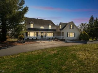 6 Morgan Rd, Flemington, NJ 08822