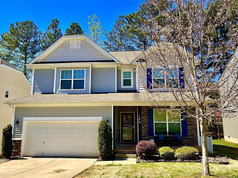 1st image of 124 Carolinian Dr