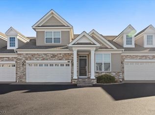10 Van Cleef Dr, Whitehouse Station, NJ 08889