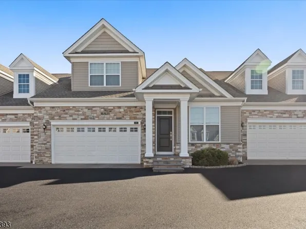 10 Van Cleef Dr, Readington Twp., NJ 08889