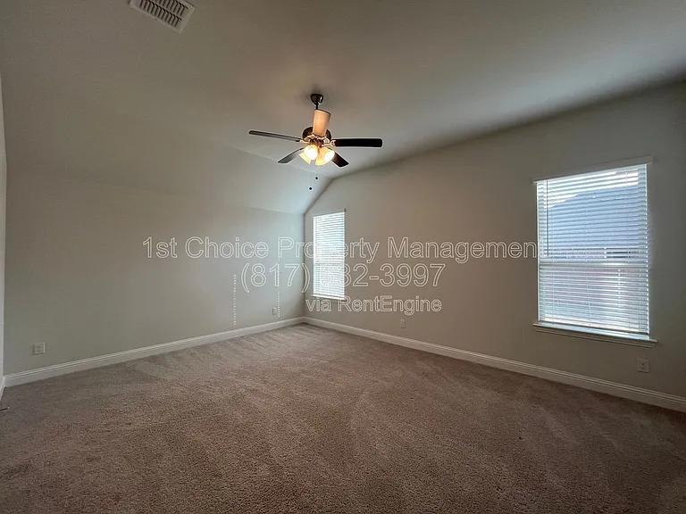14869 Nightmist Rd — Photo 26