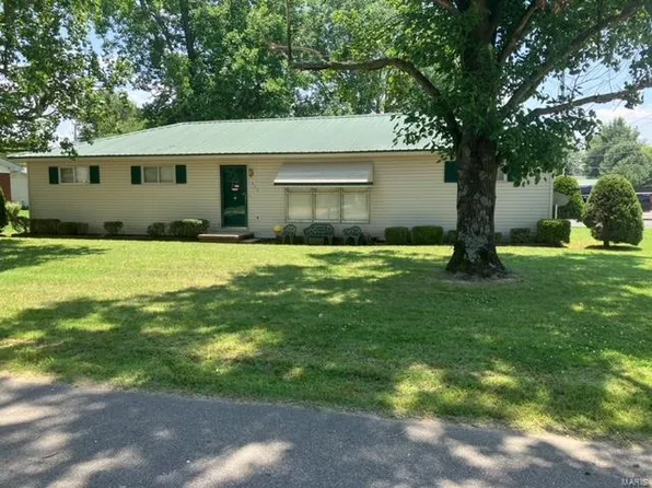 505 McDougal Dr, Malden, MO 63863