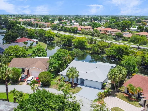 4808 Mango Dr, Fort Lauderdale, FL 33319