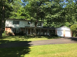 16 Woodgate Rd, Horseheads, NY 14845