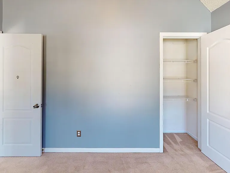 620 Blueangel Dr — Photo 10
