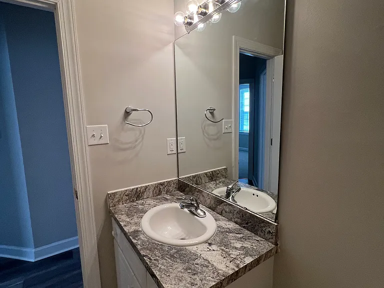 3308 Whitlock Dr N #A — Photo 23