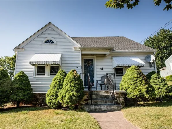 96 Wallace Row, Wallingford, CT 06492