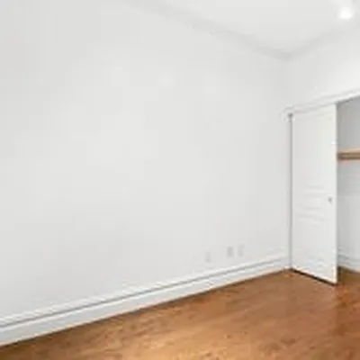 Rented by Compass | media 34